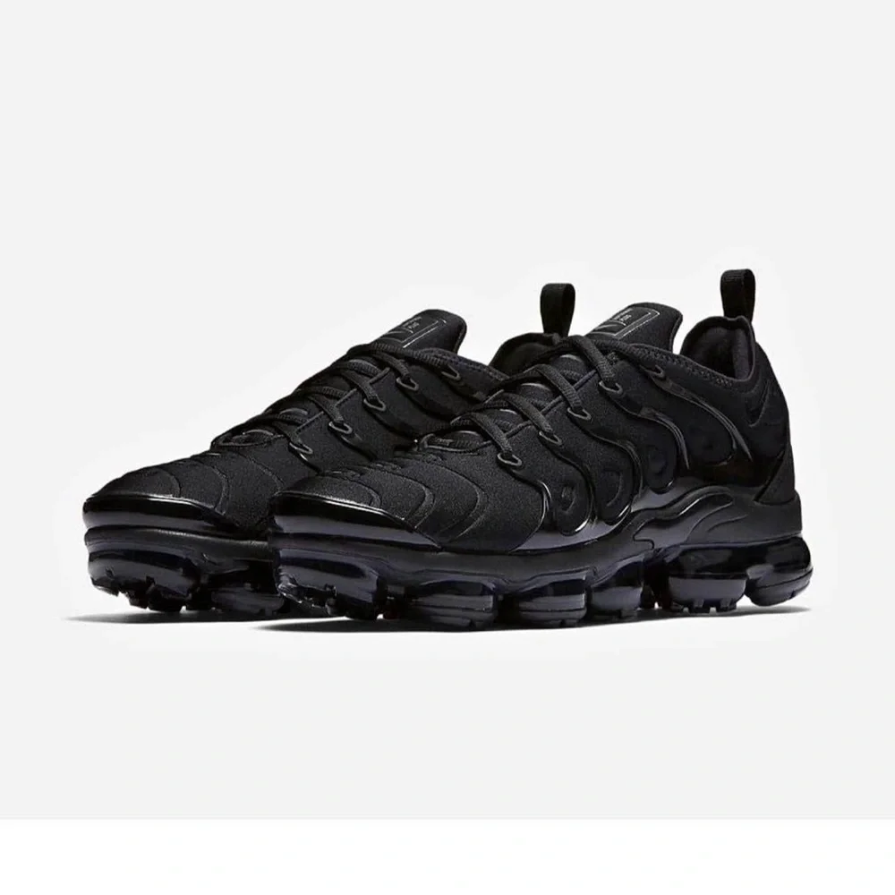 Nike VaporMax plus for men’s comfortable sneaker athletic - Picture 3 of 8